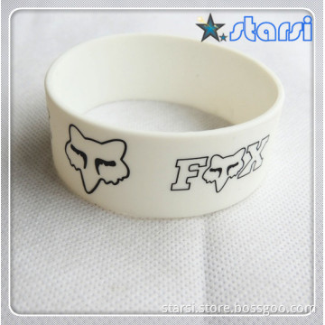 Custom Logo Sports Silicone Bracelet Promotions (YDSH)